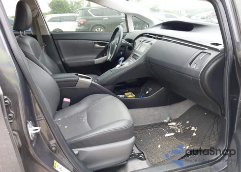 2013 Toyota Prius Four from USA, damaged, VIN JTDKN3DU8D5692039